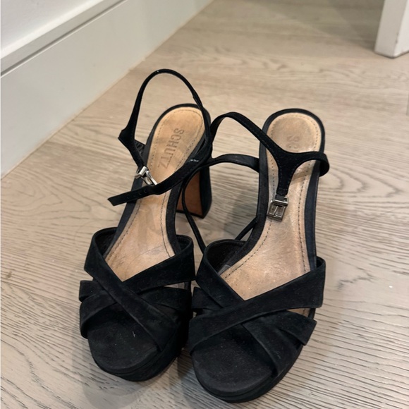 Schutz Keefa Black Sandal - Picture 8 of 9